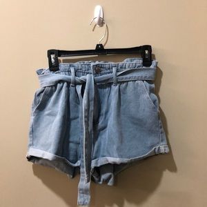 Denim paperbag shorts with belt